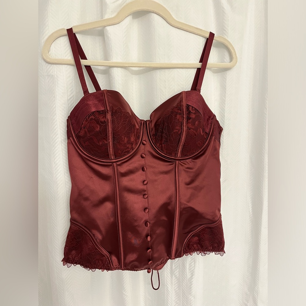 NWT Torrid Maroon 00 Corset